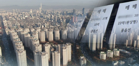 올 들어서도 지속되는 집값 급등과 세금 부담 영향으로 아파트 증여 열풍이 이어지고 있다. <연합뉴스>